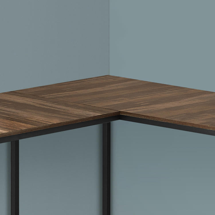 Monarch Specialties I 7391 | Meuble d'ordinateur - 58" - En coin - Conception en L - Métal noir - Immitation bois brun-Rivière-du-Loup