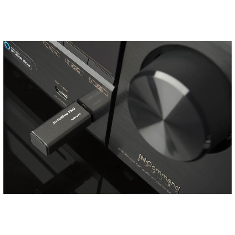Audioquest JitterBug | Filtre de bruit USB - Full metal jacket - Noir-SONXPLUS Rivière-du-Loup