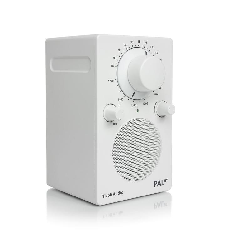 Tivoli PAL BT | Radio Am/Fm portatif - Jusqu'à 12 heures d'autonomie - Bluetooth - Blanc-SONXPLUS Rivière-du-Loup