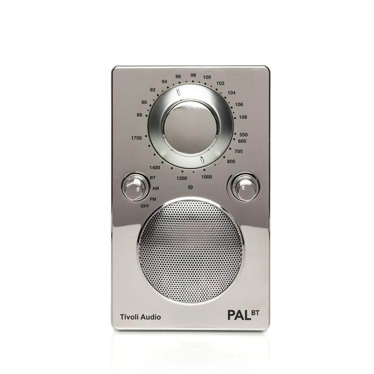 Tivoli PAL BT | Radio Am/Fm portatif - Jusqu'à 12 heures d'autonomie - Bluetooth - Chrome-SONXPLUS Rivière-du-Loup