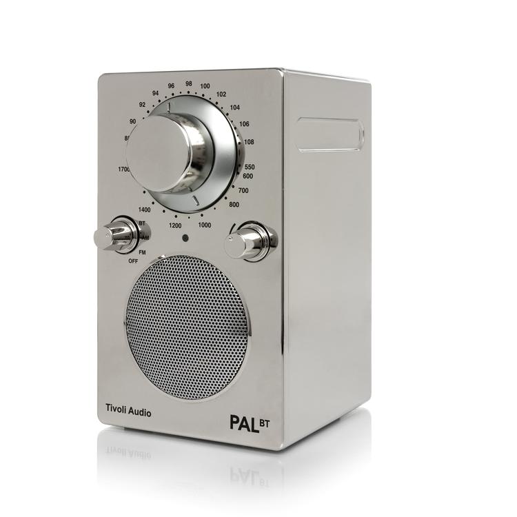 Tivoli PAL BT | Radio Am/Fm portatif - Jusqu'à 12 heures d'autonomie - Bluetooth - Chrome-SONXPLUS Rivière-du-Loup