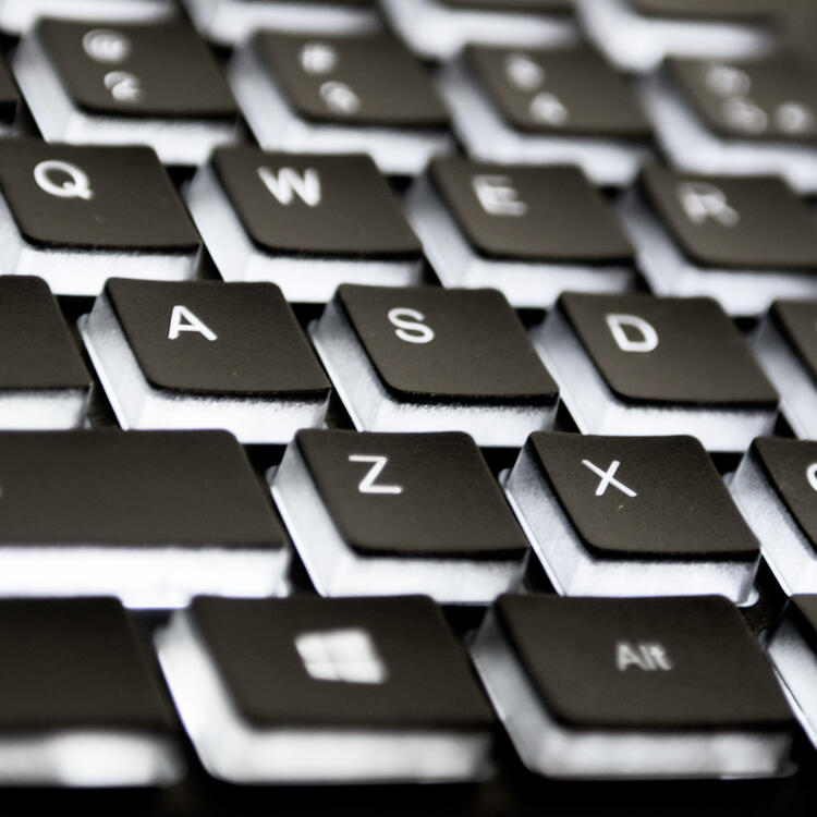BlueDiamond 37394 | Clavier rétroéclairé - Connect - Touches lumineuses - Français-SONXPLUS Rivière-du-Loup