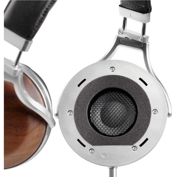Denon AH-D7200 | Écouteur filaire circum-auriculaire - Performances Audiophiles - Coques en Noyer - Câble amovible en cuivre pur-SONXPLUS Rivière-du-Loup
